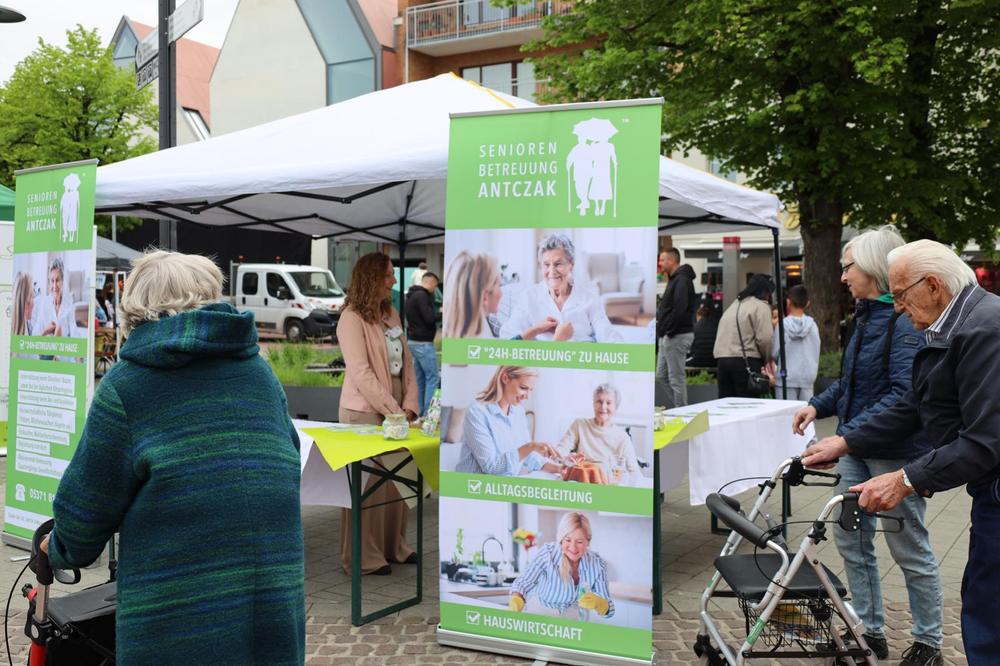 Eröffnung des Beratungsbüros — Foto 28