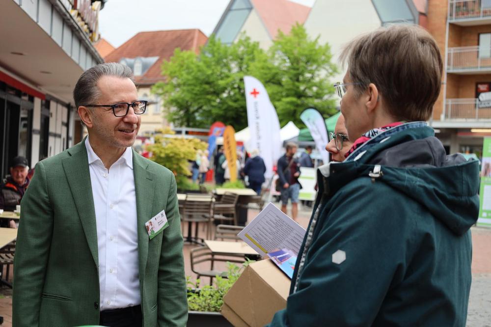 Eröffnung des Beratungsbüros — Foto 44