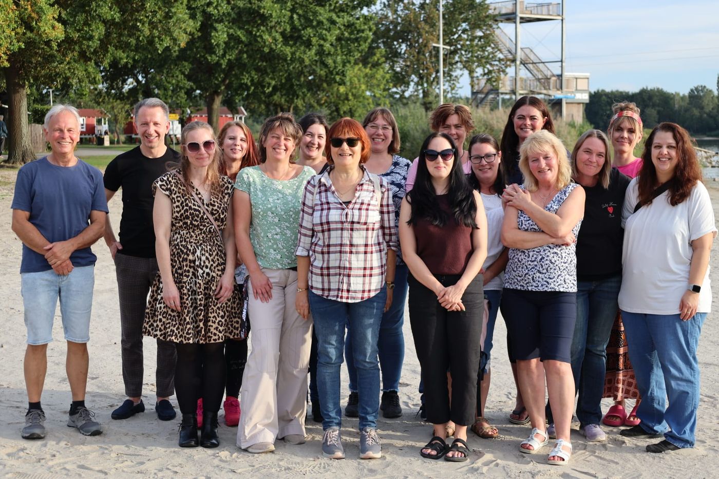 Teamfoto beim Sommerfest am Tankumsee